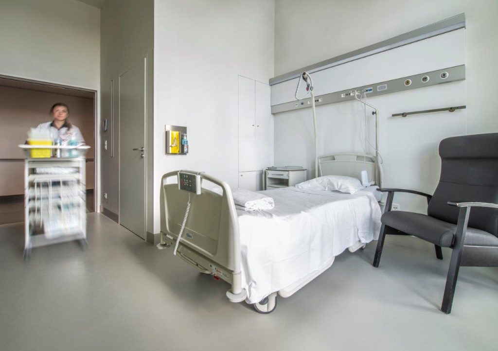 Polyurethane Comfort Floor with slip-resistant texture